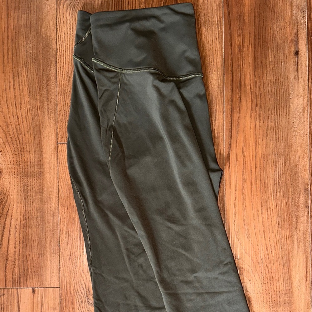 Lululemon Capri Leggings